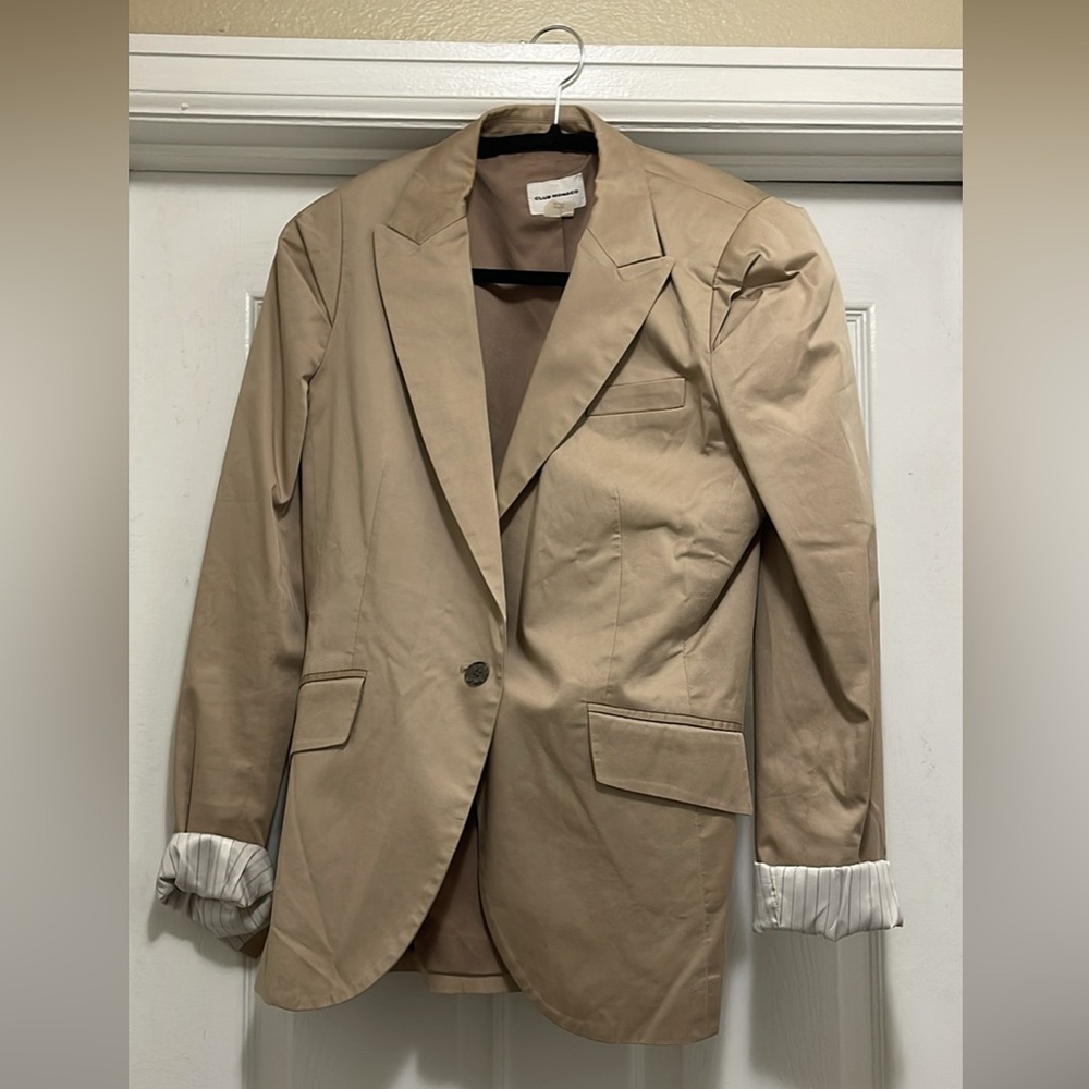 Classic Tan Women's Blazer
